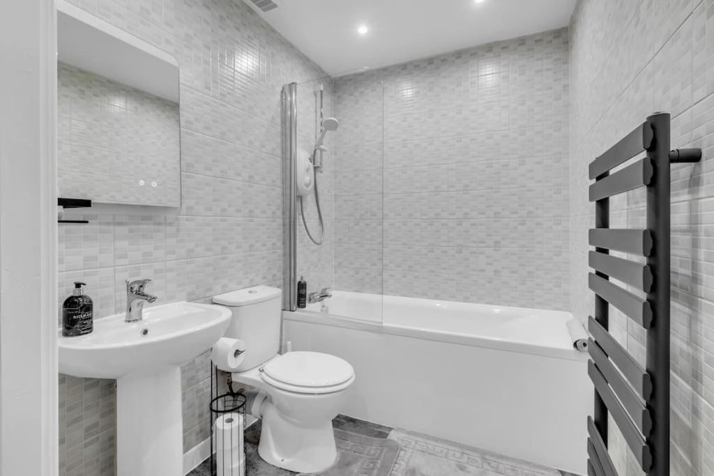 Hellena Lodge แอเบอร์ดีน ภายนอก รูปภาพ